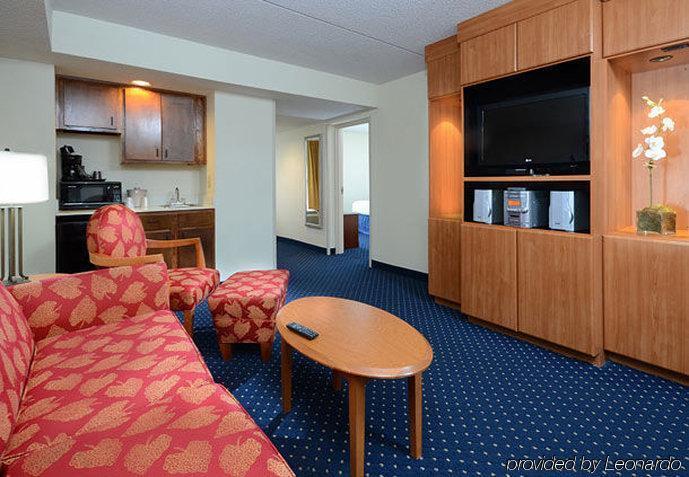Hotel Fairfield And By Marriott Salem/hanes Winston-Salem