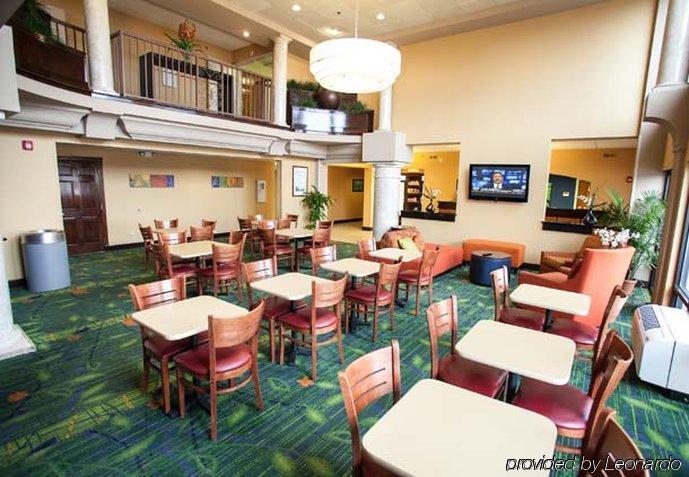 Hotel Fairfield And By Marriott Salem/hanes Winston-Salem